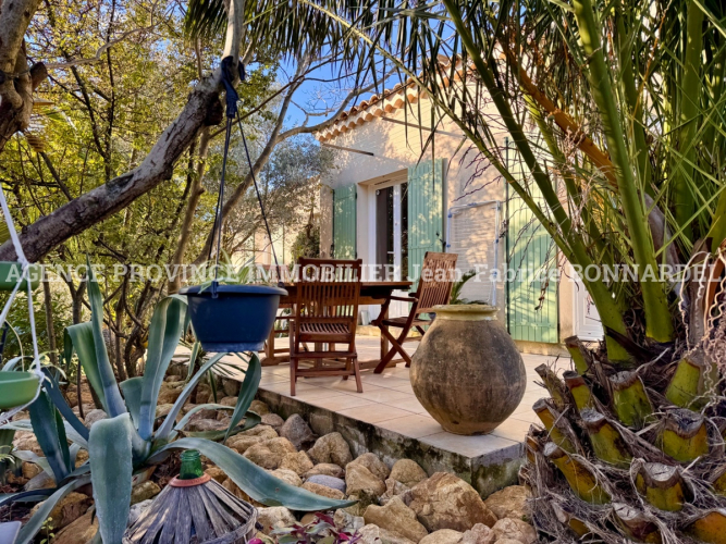 Charmante villa en Drôme Provençale