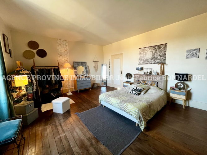 Charme et authenticité au cœur du village