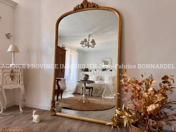 Maison de village en pierre