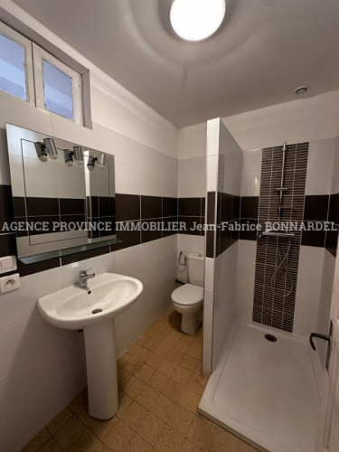 Maison de village avec potentiel intéressant