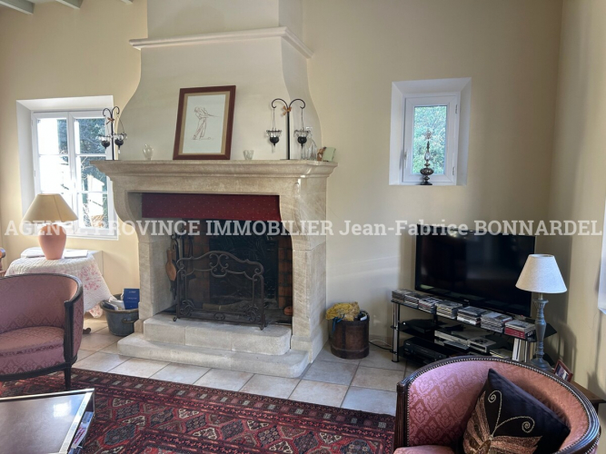 Propiété dans un environnement rare