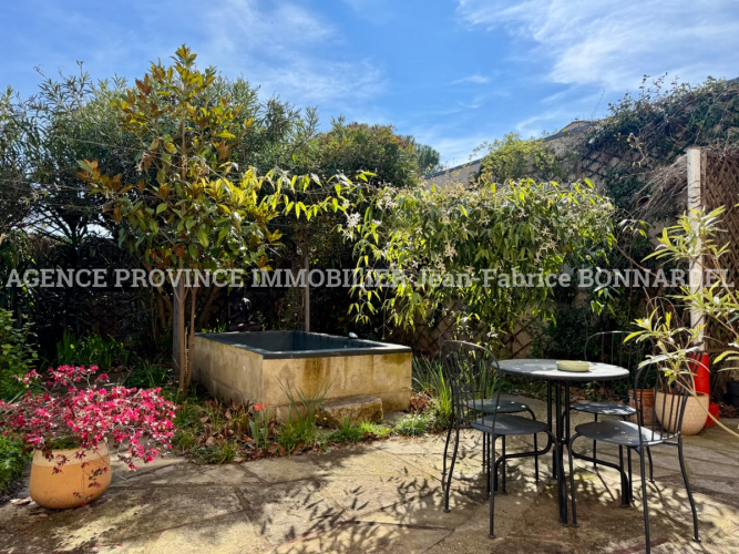 Charmante maison de village avec jardin