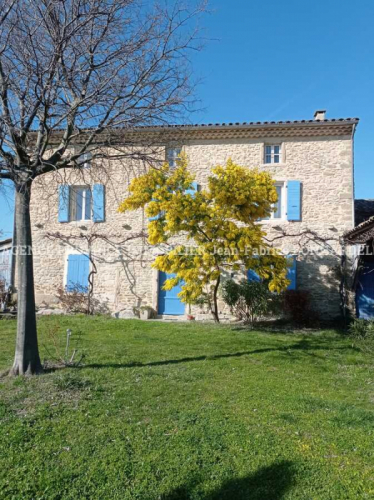 Propriété de charme avec vue magnifique