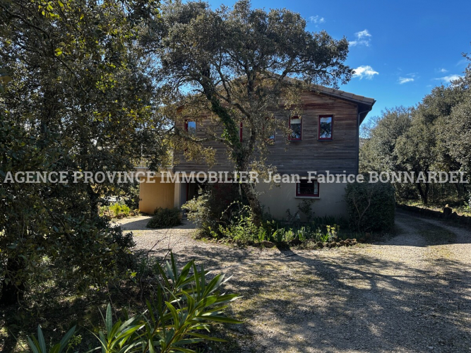 Très belle villa en ossature bois avec Vue magnifique sur le Mont Ventoux