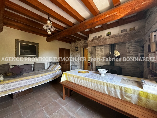 Maison de charme avec espace extérieur