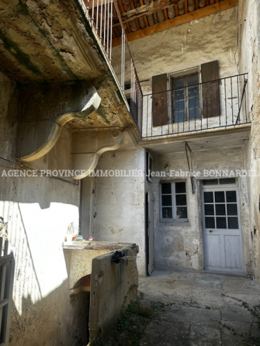 Maison de village à renover