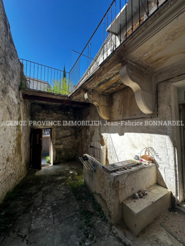 Maison de village à renover