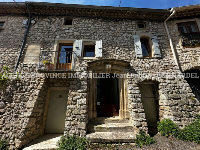 Au cœur d'un charmant village