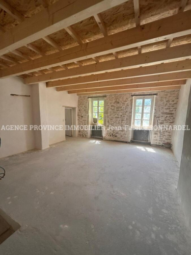 Très belle Maison de Charme à l'orée d'un village recherché