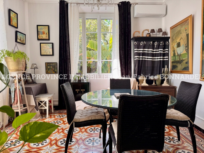 Appartement et studio de plain-pied avec jardin