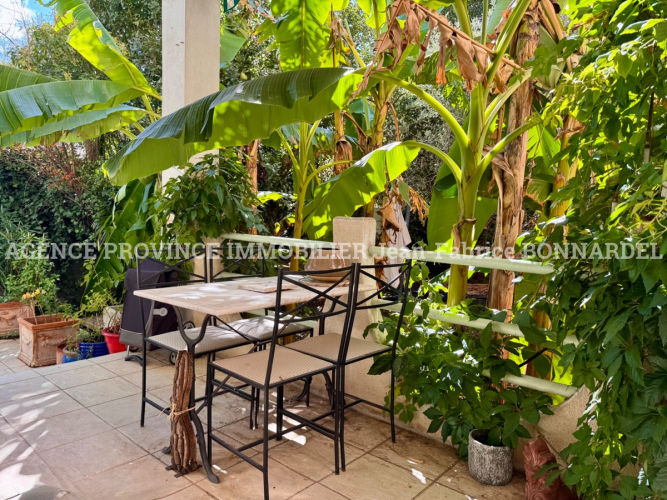 Appartement et studio de plain-pied avec jardin