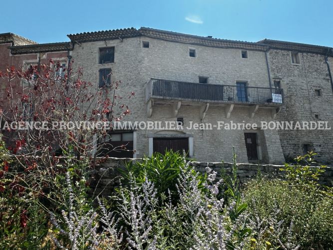 Maison de village