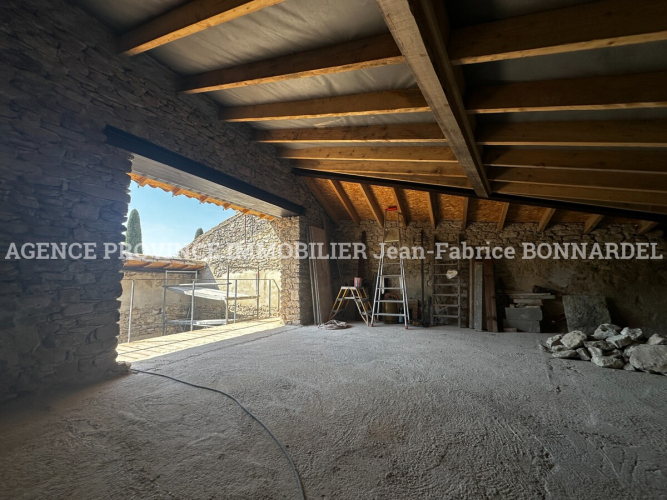 Maison de caractère au coeur du village