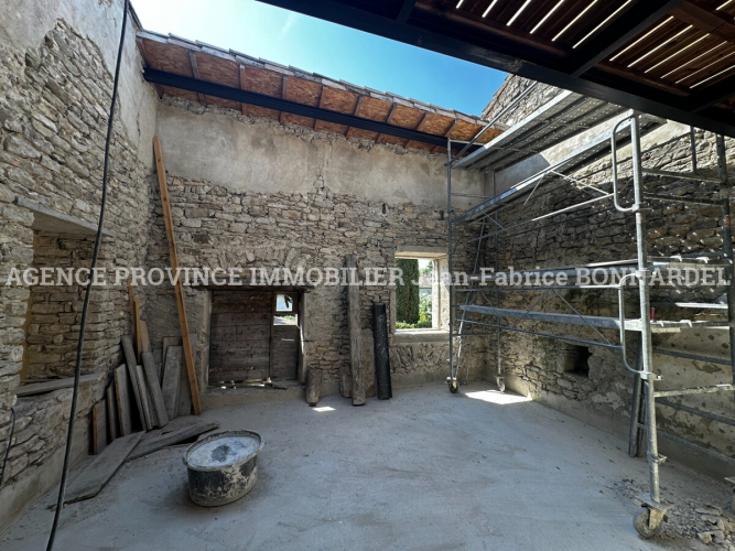 Maison de caractère au coeur du village