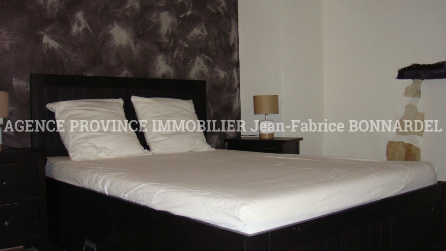 Appartement T4 au coeur du village