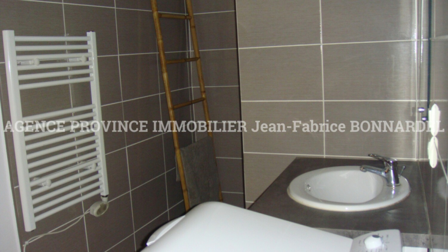 Appartement T4 au coeur du village